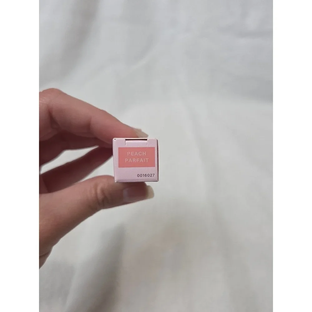 Mally‎ Beauty Positively Plump Lip Gloss, Peach parfair New